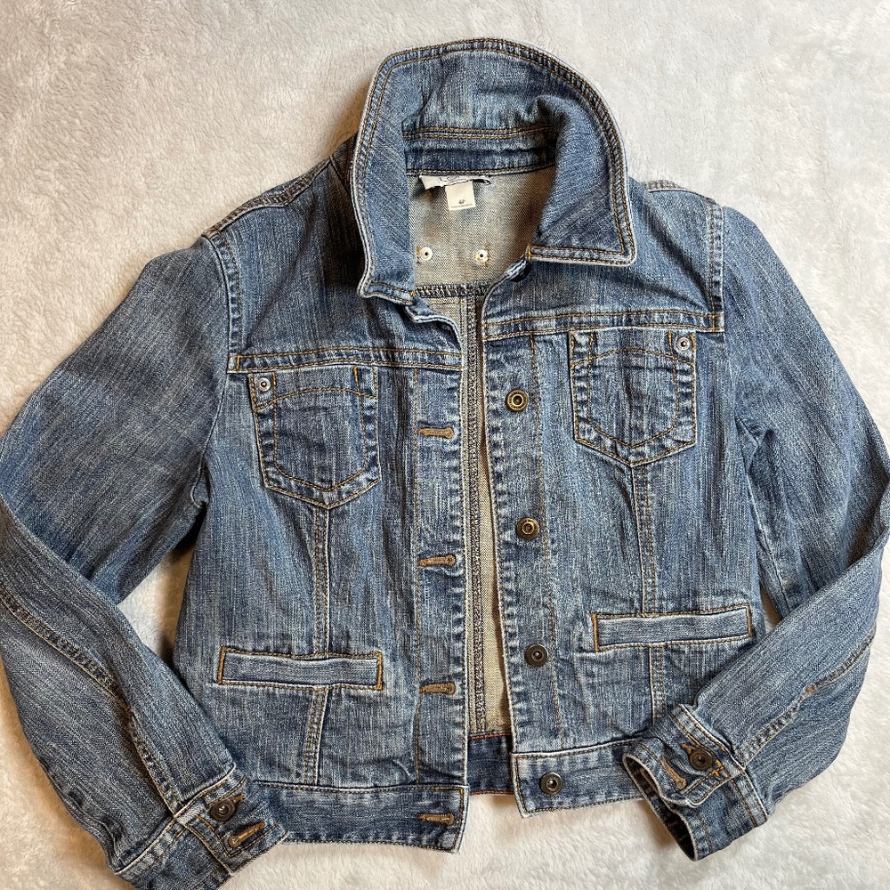 Womens Denim Jacket Ann Taylor LOFT Jean Jacket sz 4 Petite Classic Layering